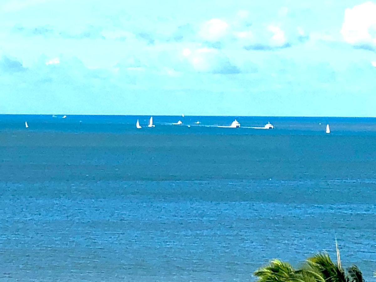 Cairns Apartment Esplanade Ocean Views Exterior photo